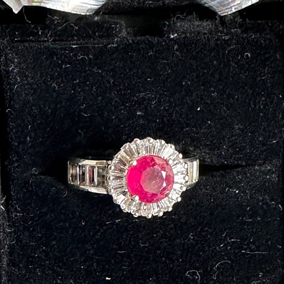 Ruby, White sapphires Sterling Silver Ring Size 7 - Picture 1 of 5